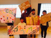 摂津祭のポップスコンサートや模擬店は「呼び込み」が命。看板はその大事な武器です！